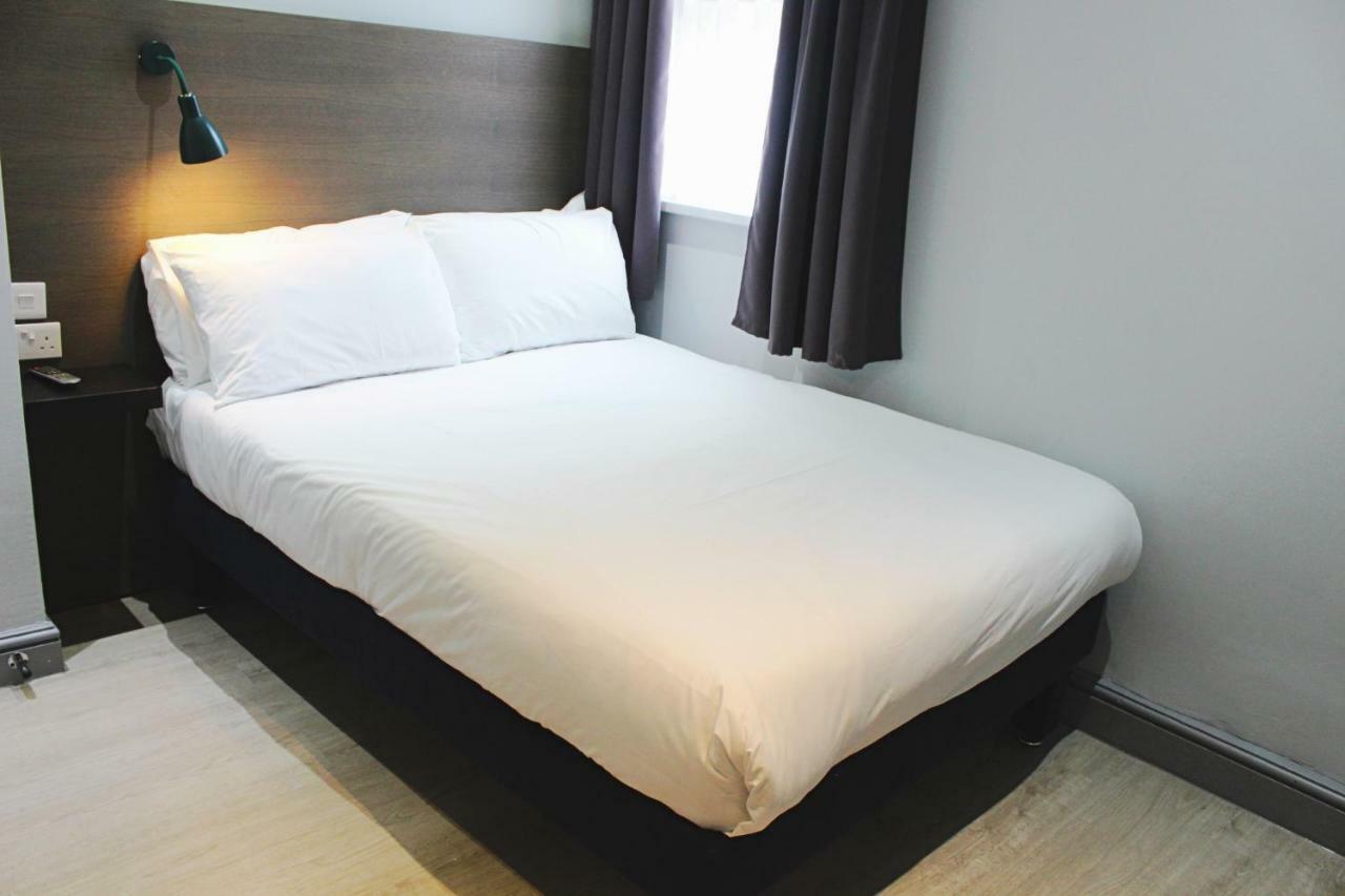 Euro Hotel Вэмблей Экстерьер фото